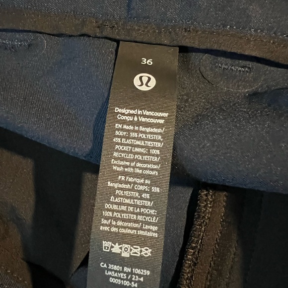 Lululemon Relaxed-Tapered Smooth Twill Trouser - NAVY - Picture 11 of 15